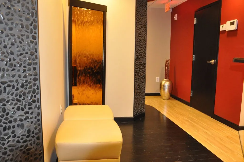 office tour waiting room